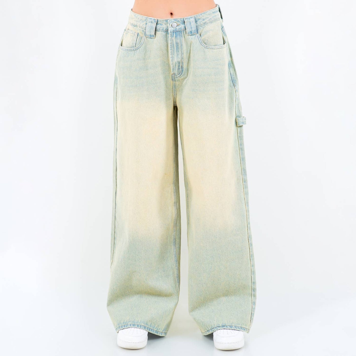 WIDE LEG LIGHT WASH JEANS-RJH5972